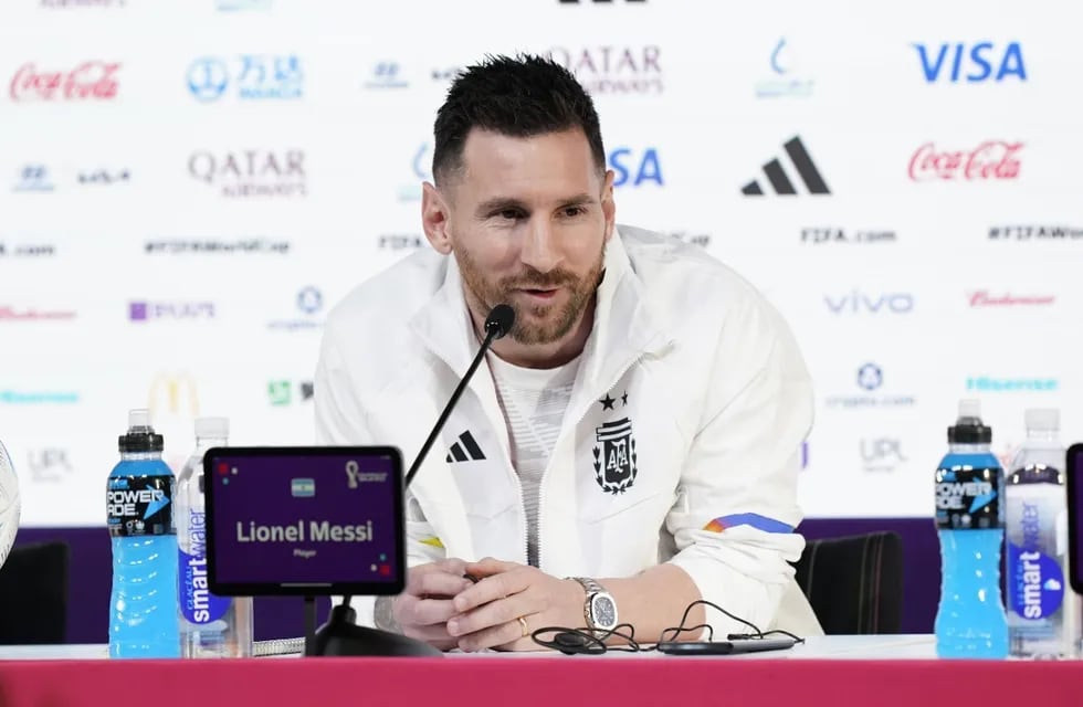 Messi en conferencia de prensa.