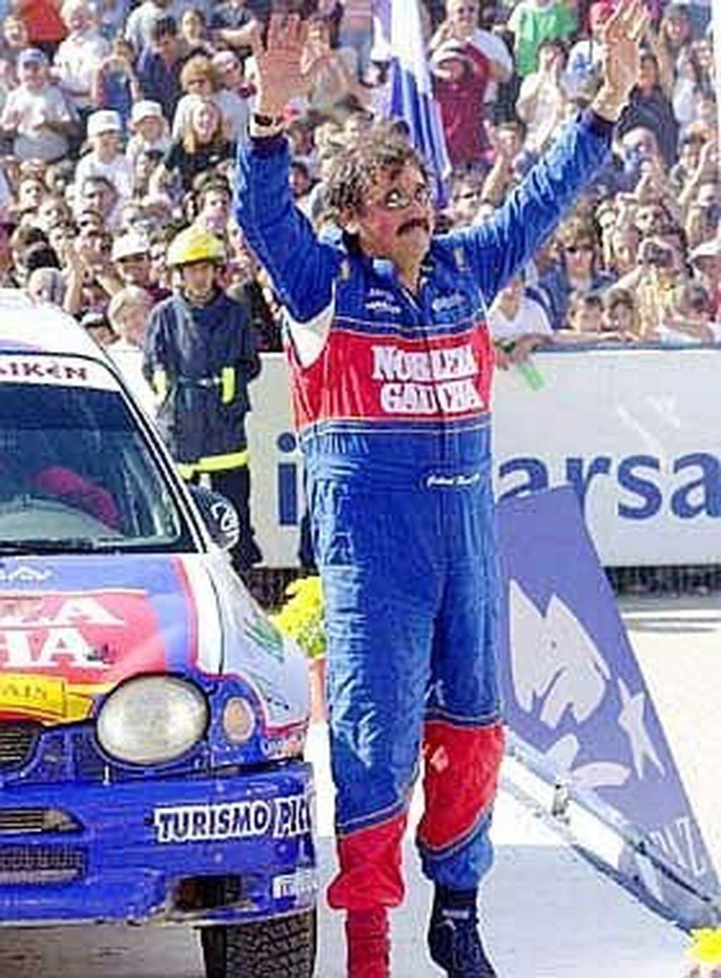 En 2003 y con Toyota, Raies cerró en el Kempes su carrera profesional como piloto.