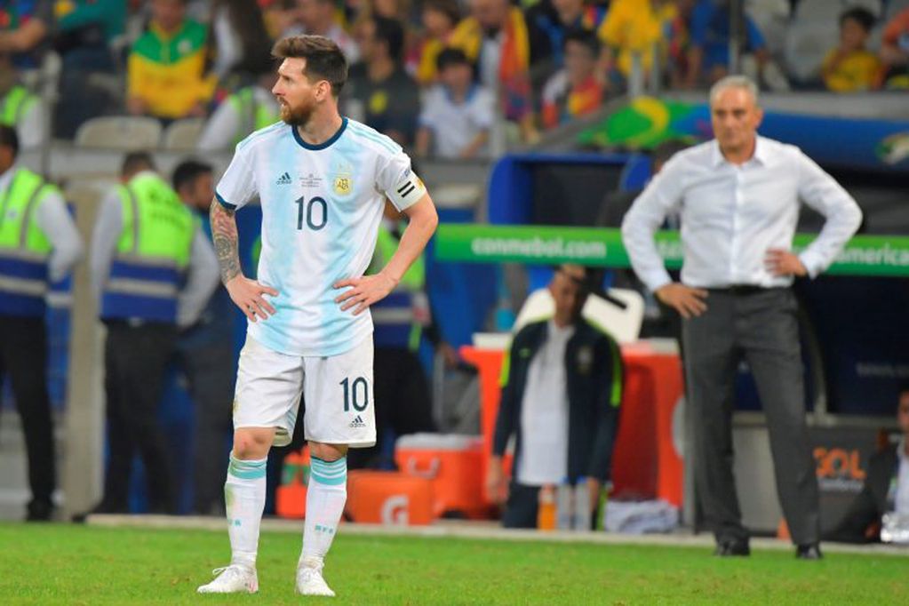 Argentina's Lionel Messi gestures during their Copa America football tournament semi-final match against Brazil at the Mineirao Stadium in Belo Horizonte, Brazil, on July 2, 2019. (Photo by Luis Acosta / AFP)