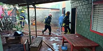 Se incendió una vivienda en Puerto Iguazú
