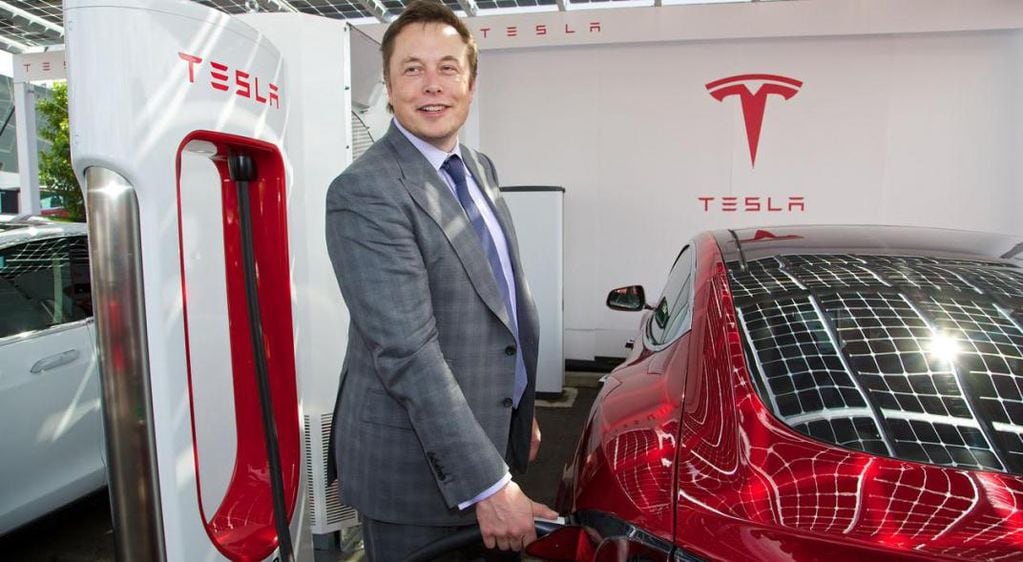 Elon Musk. El empresario se hizo millonario con su empresa de motores eléctricos Tesla Inc (theregister.co.uk)