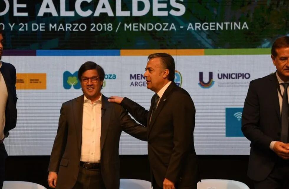 Luis Alberto Moreno, presidente del BID, y Alfredo Cornejo, gobernador de Mendoza.