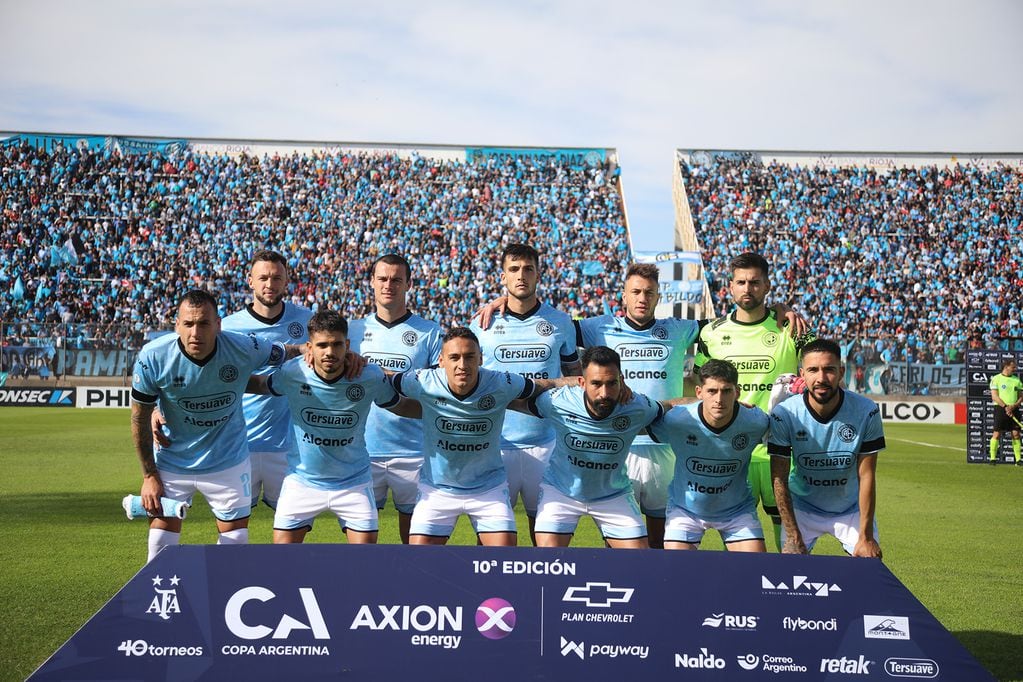 Belgrano salió a jugar acompañado por una multitud en La Rioja (Foto: Prensa CAB).