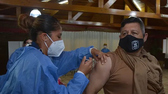 Vacunación en Puerto Belgrano