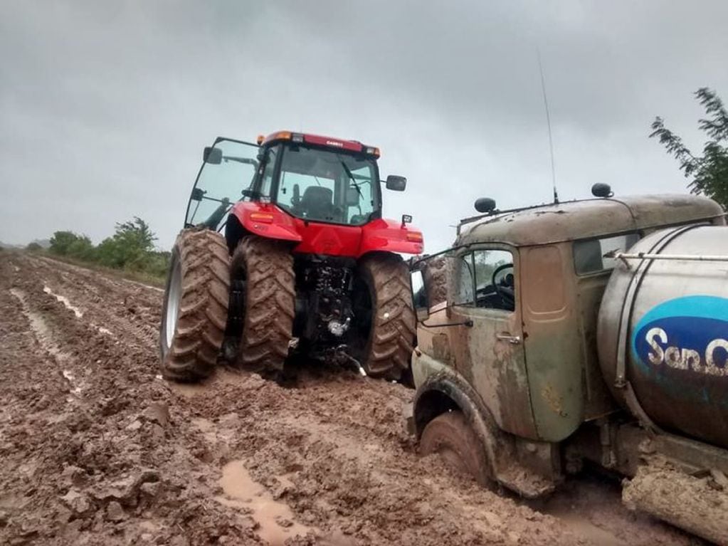 Un video muestra el árduo trabajo de los choferes para realizar su trabajo cuando las condiciones son adversas. (Matías Viera)