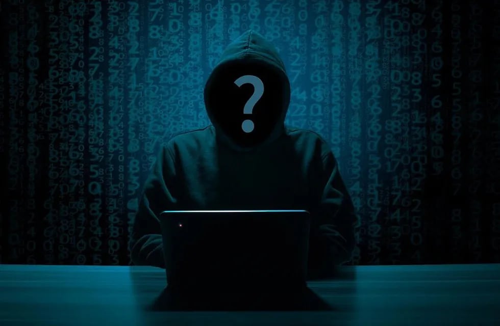 Un grupo de hacker estaría vendiendo la posibilidad de editar documentos oficiales. (Foto: Pixabay.com)