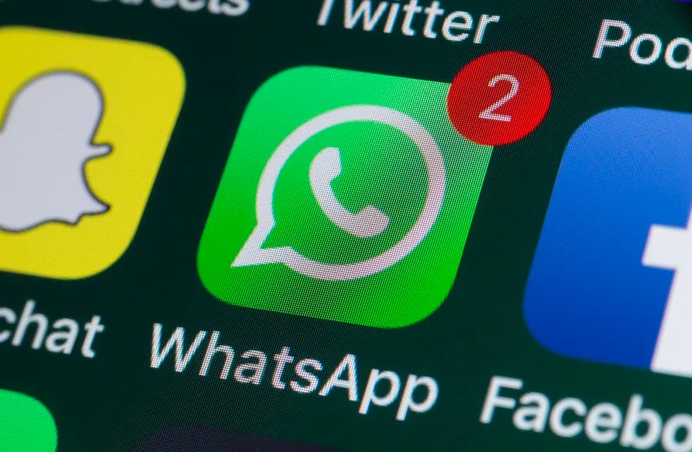 WhatsApp retrasa cambiar sus normas de servicio hasta el 15 de mayo.