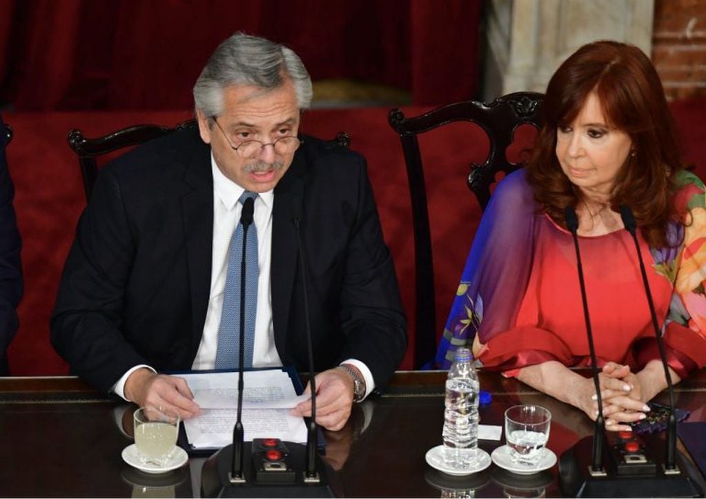Sergio Massa, Alberto Fernández y Cristina Kirchner en la apertura de sesiones ordinarias del Congreso. (Foto: Clarín)