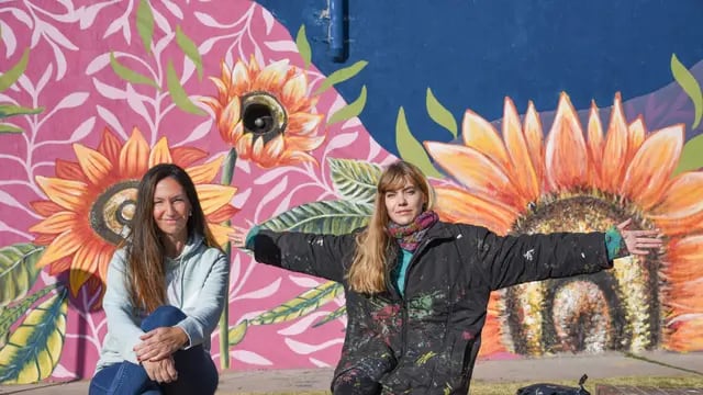 Dos artistas guaymallinas dieron vida a unos murales con su arte.
