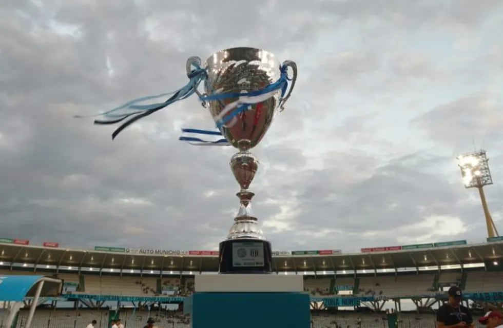 Talleres-Belgrano y la Copa que estará en juego en el Clásico.