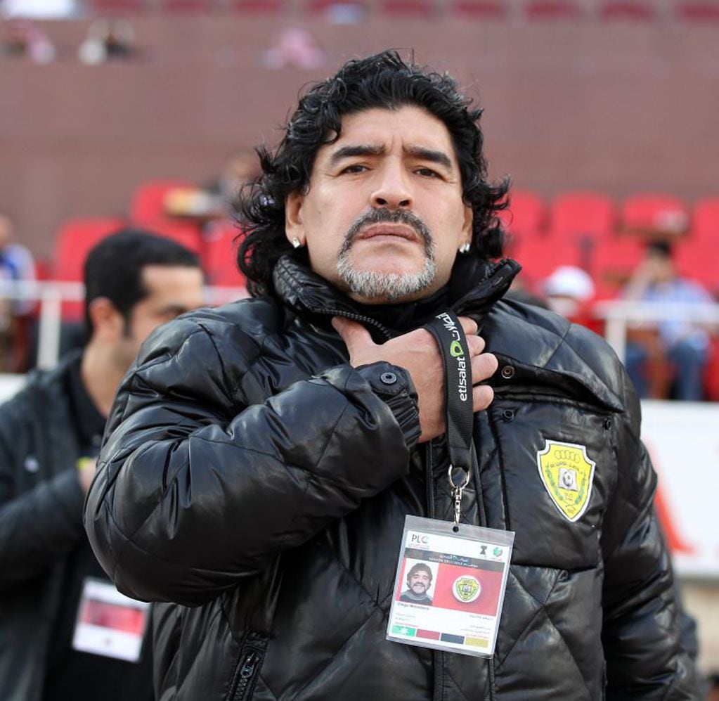Diego Maradona al mando del Al Wasl (AFP).