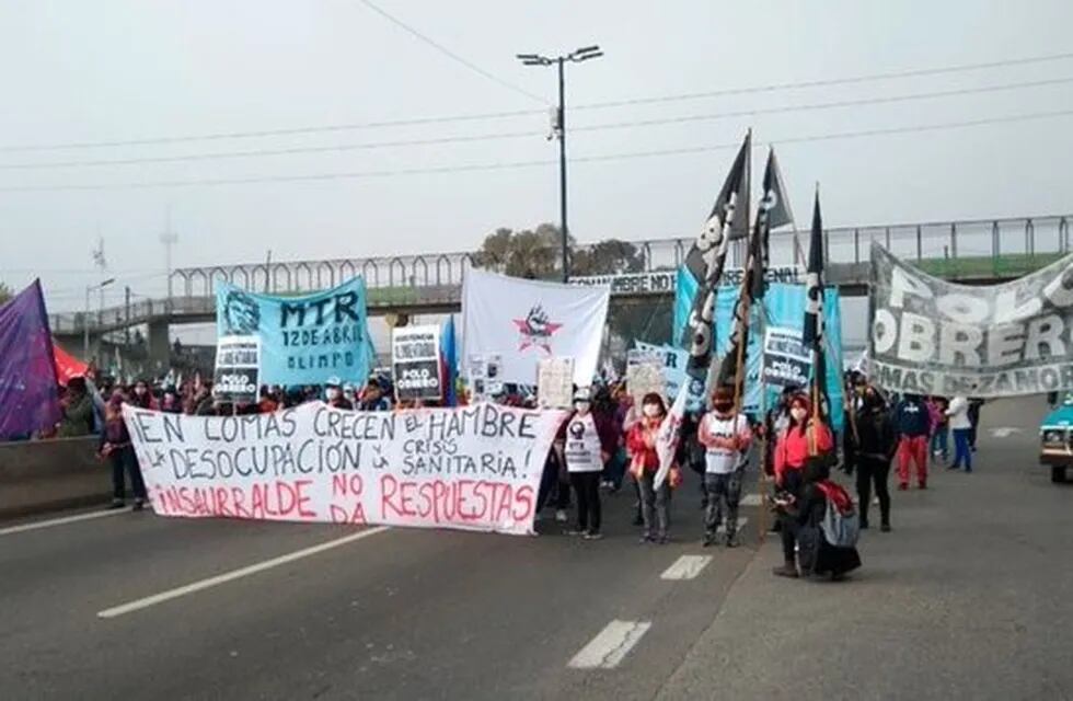 Protesta en la autopista Riccheri. (web)