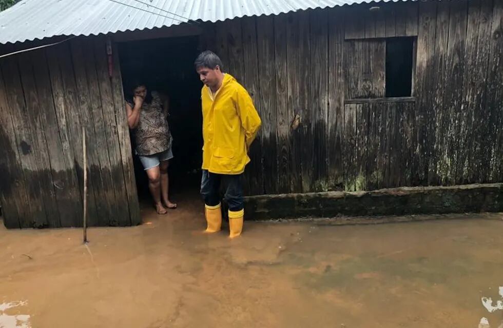 Las lluvias provocaron más de 500 evacuados en Corrientes.