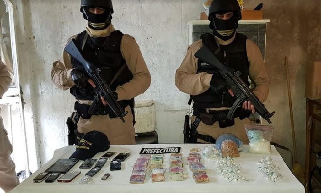Detuvieron a un distribuidor de cocaína y marihuana en Dorrego al 1300. (@joseljuarezjose)