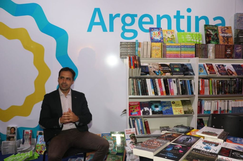 Carlos Paz disertó sobre turismo cultural