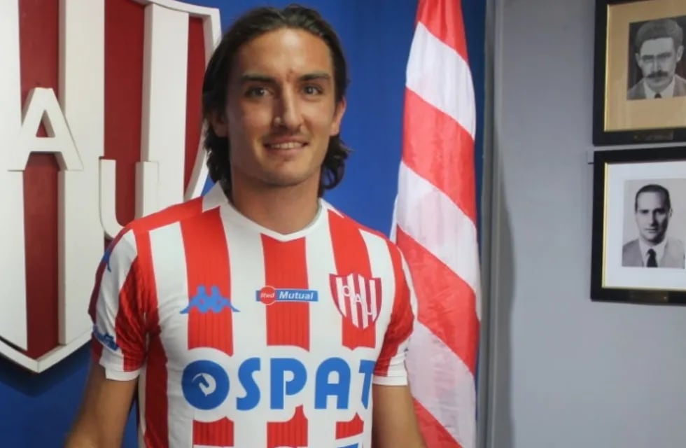 El futbolista de 26 años estuvo en San Lorenzo antes de recalar en el Fortín. (@clubaunion)