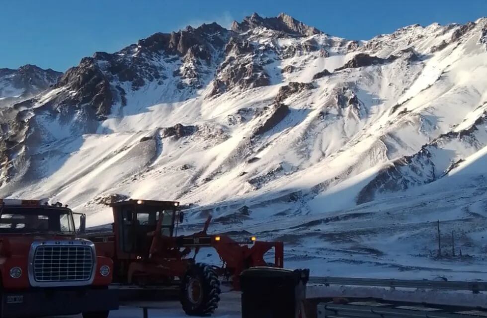 Alertas por nevadas en Alta Montaña. Foto: Gendarmería Nacional.