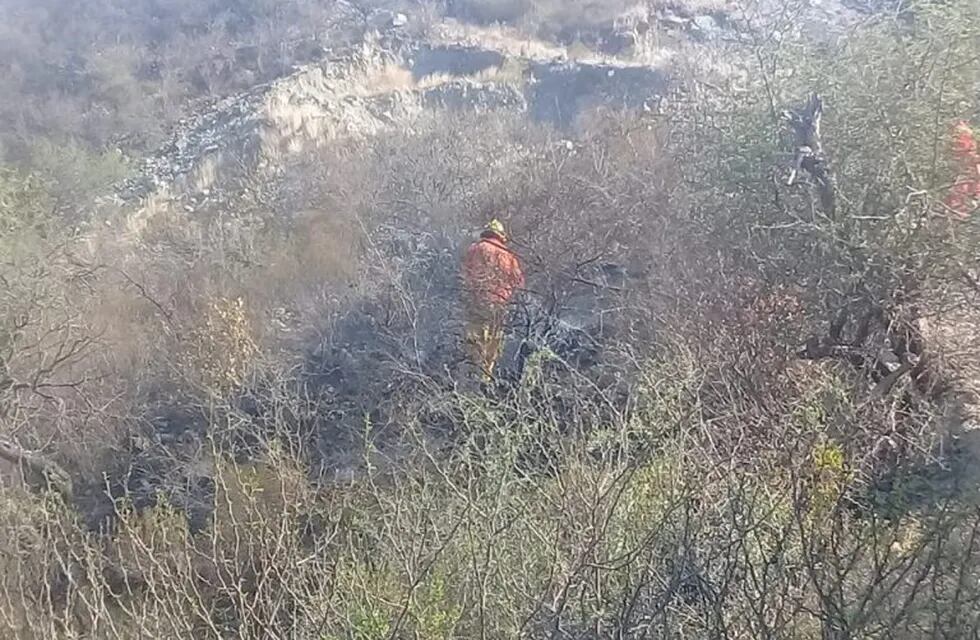 Alta Gracia: Foco de incendio en Valle Grande.