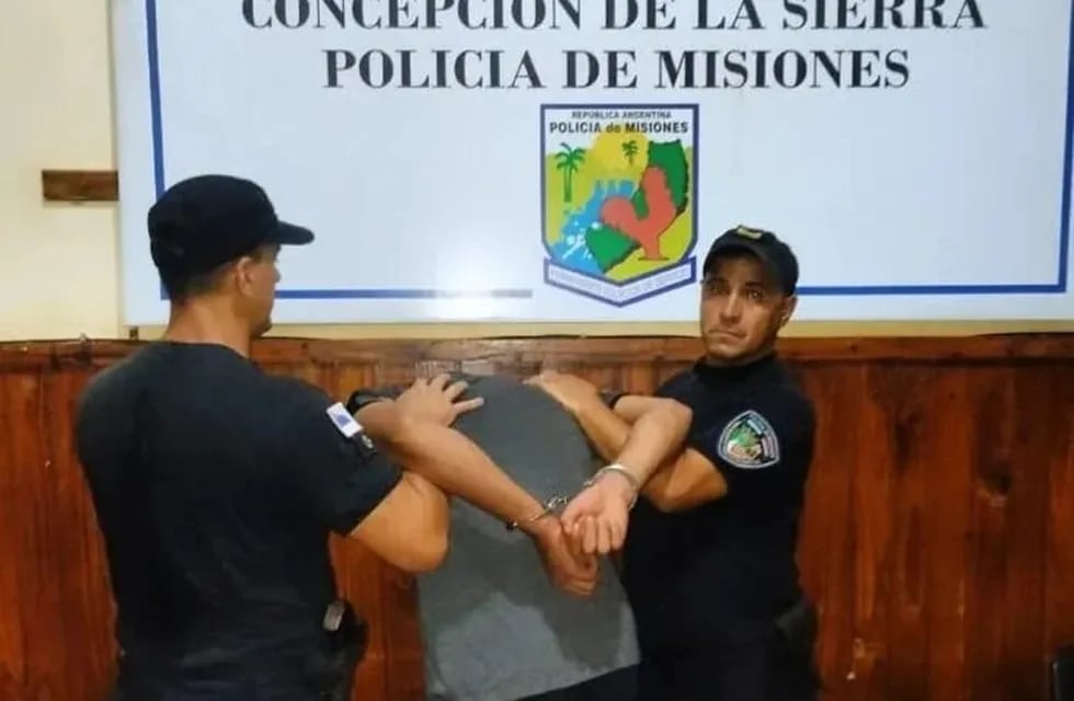 Detienen a un joven acusado de robo tras un enfrentamiento armado con la policía en Concepción de la Sierra.