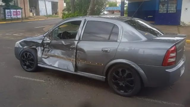 Aparatoso accidente en Posadas dejó a varias personas heridas