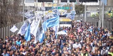 El inicio de la marcha por Cristina Kirchner: Puente Pueyrredón desde Avellaneda