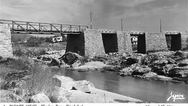 Puente central de Carlos Paz en 1954.