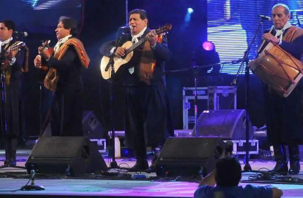 Los Manseros Santiagueños en su formación de cuatro integrantes. (Fotografía Facundo Luque).