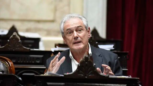 El entrerriano Atilio Benedetti acompañó la Ley de Bases: “Estoy conforme con mi voto”