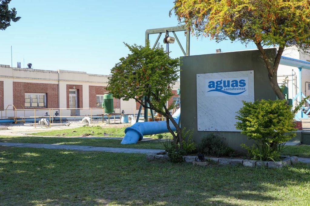 Aguas Santafesinas tiene una de sus plantas potabilizadoras en la capital provincial.