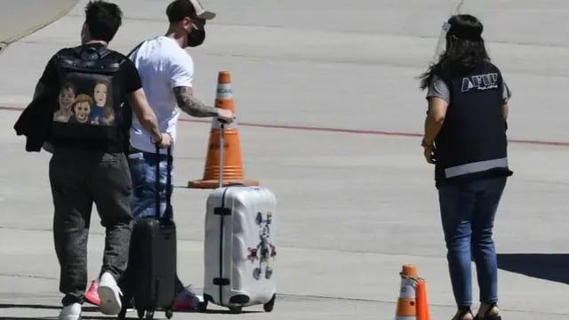 Lionel Messi en el Aeropuerto de Rosario