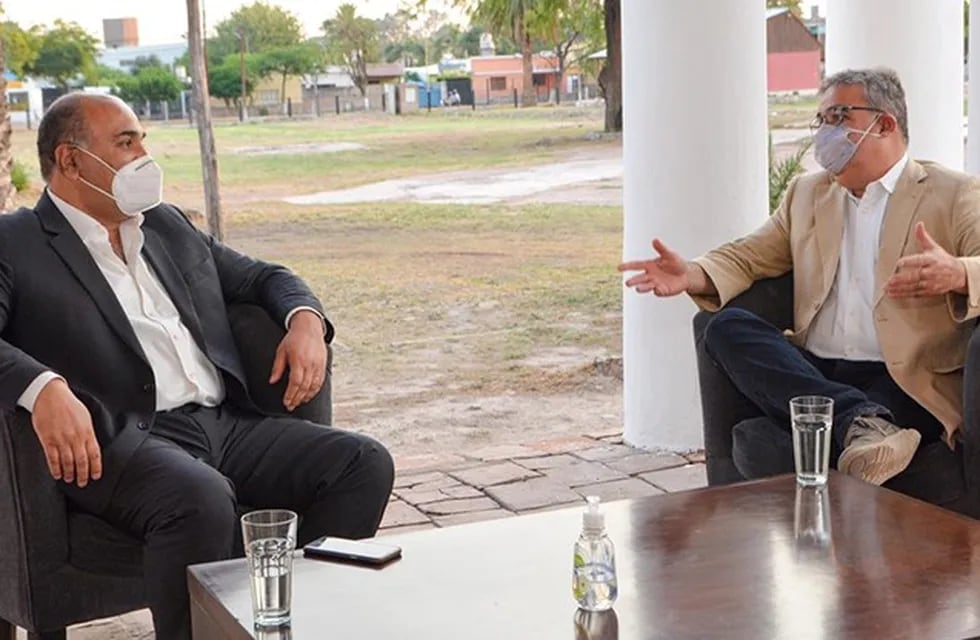 Manzur y Jalil se reunieron para proyectar obras viales entre Catamarca y Tucumán. (SECPT)