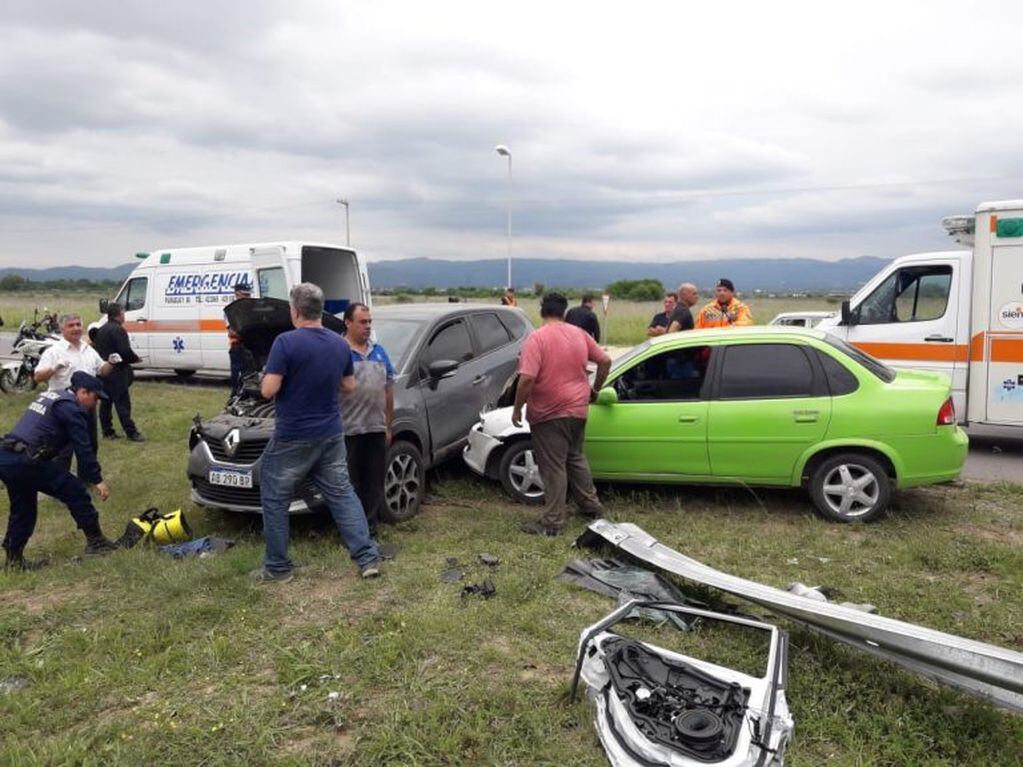 Accidente en la autopista Atilio López