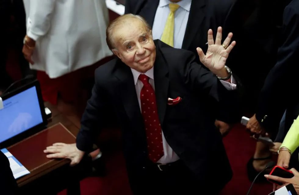 Carlos Menen en la ceremonia de jura de Senadores, en 2017 (REUTERS/Marcos Brindicci)