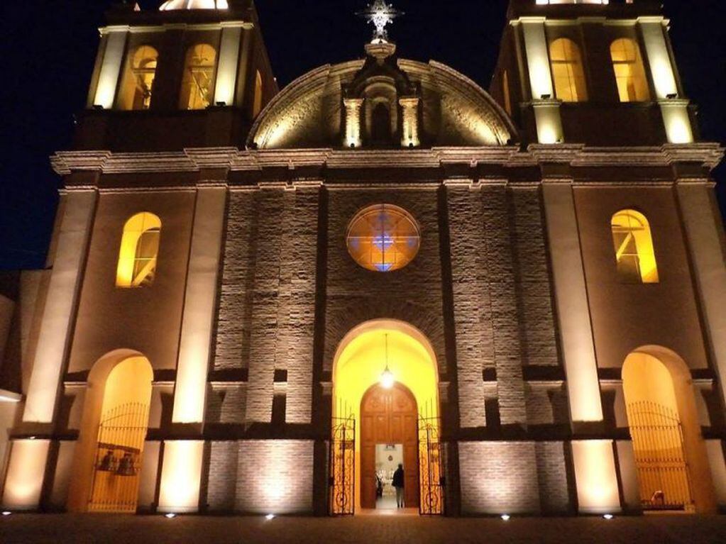 Catedral Cruz del Eje. (Foto: Córdoba Turismo).