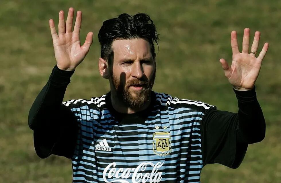 Messi dijo que su ilusión es jugar en Newell's aunque sea 6 meses. (AFP)