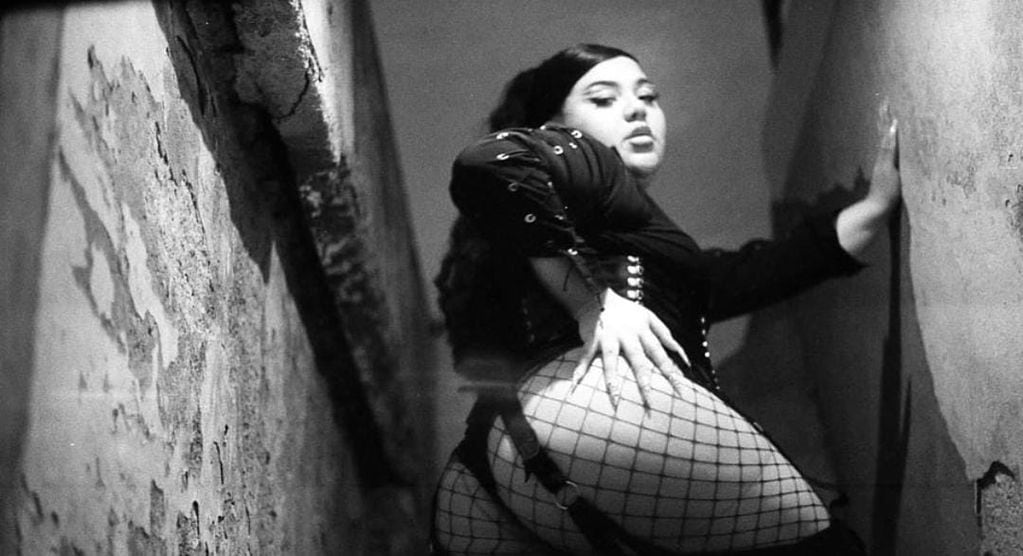 El detrás de escena de "Criminalgona", el videoclip de Esperanza Careri.