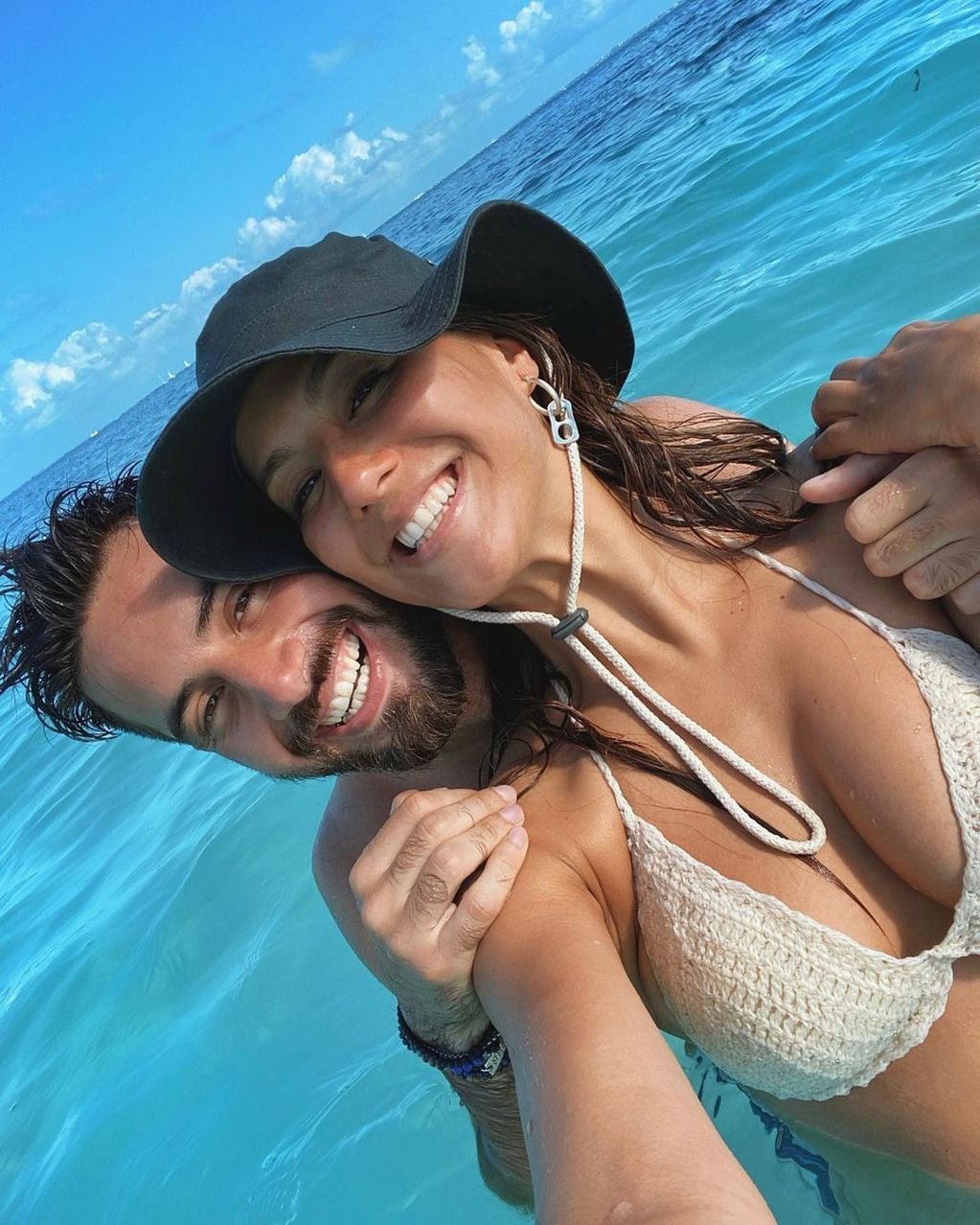 Nico Occhiato y Flor Vigna en sus vacaciones en México.