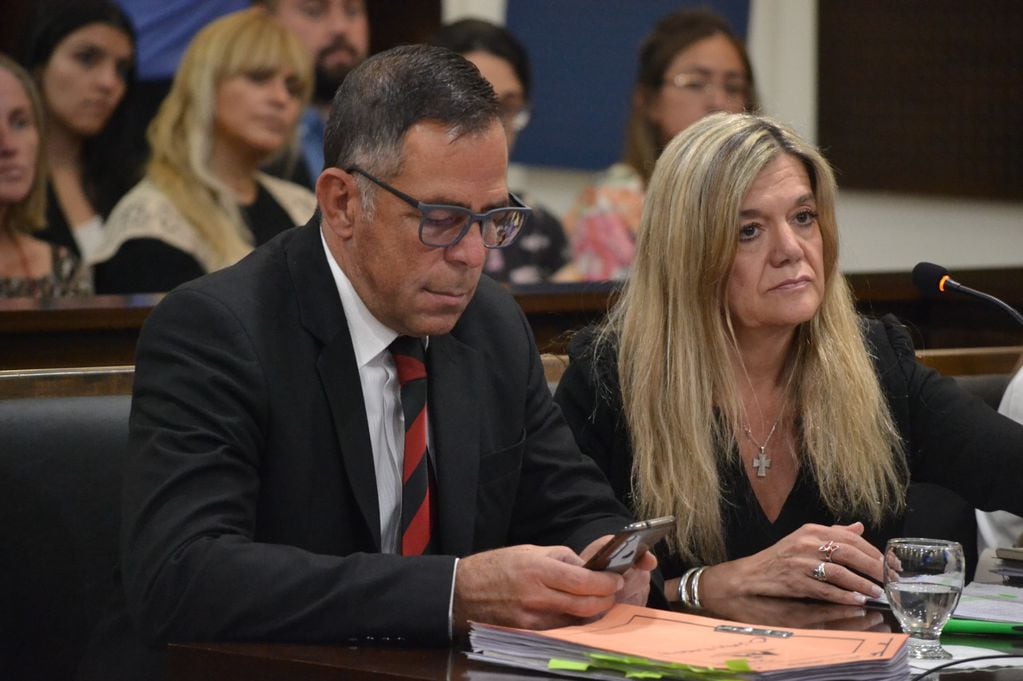 Los fiscales Fernando Guzzo y Claudia Rìos solicitaron que se declare culplable a Karen Oviedo, la envenenadora de Guaymallén.