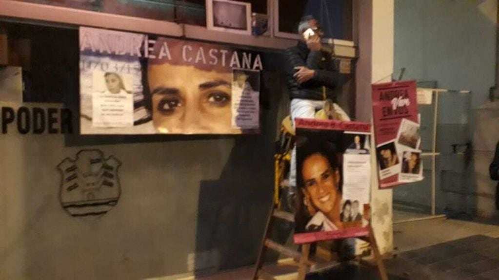 El padre de Andrea Castana se atrincheró en los Tribunales de Carlos Paz.