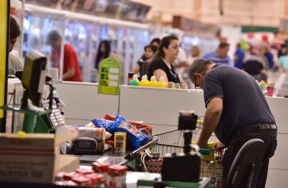 Unos 25 supermercados de Córdoba están adheridos a la aplicación que permite ahorrar hasta un 60% en compras.