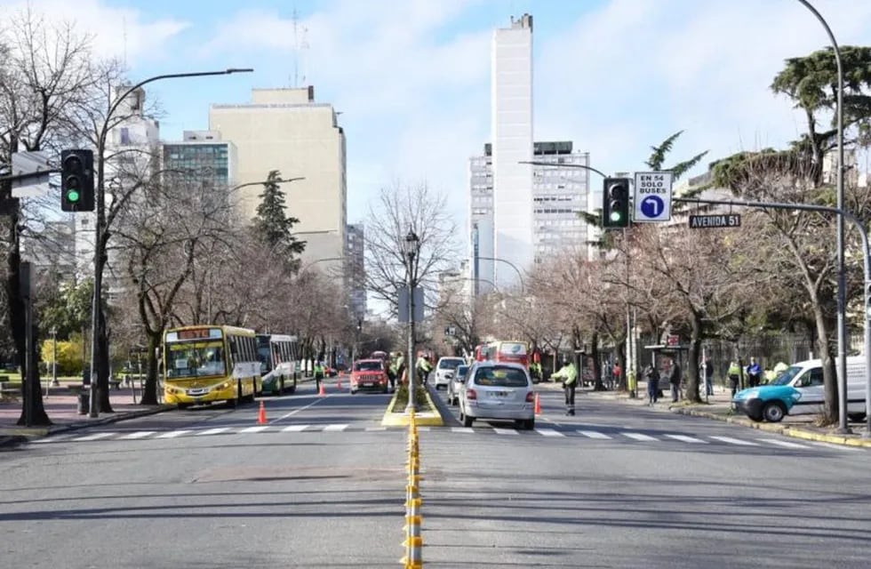 En la nueva etapa del aislamiento habrá controles diarios de circulación vehicular en el casco urbano y las 23 localidades del Partido (Municipalidad de La Plata)