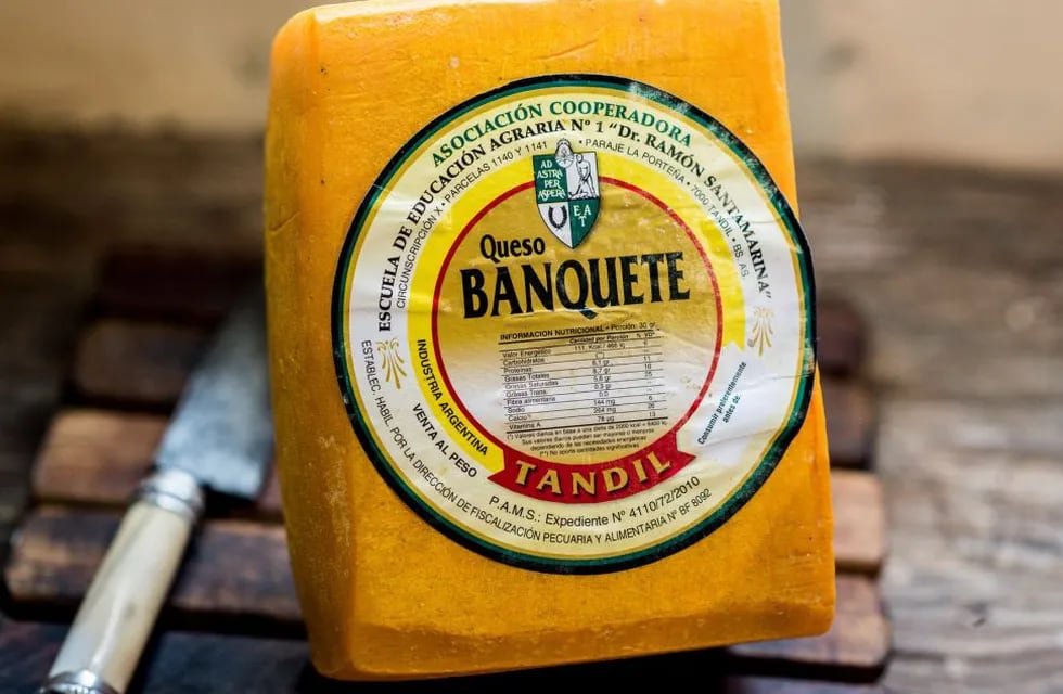 Así es la producción del queso banquete de Tandil