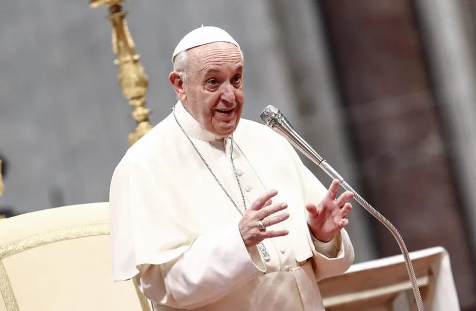 EPA1046. VATICANO (VATICANO), 07/03/2018.- El papa Francisco preside la audiencia general de los miércoles en el Vaticano hoy, 7 de marzo de 2018. EFE/ Giuseppe Lami