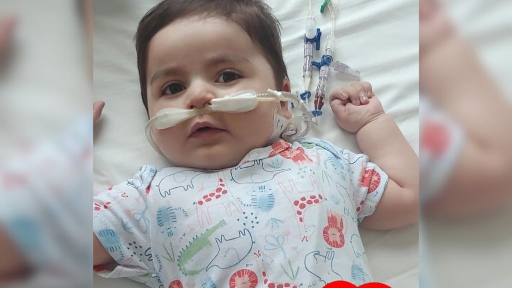 Santi, el pequeño sanjuanino que recibió un corazón está mejorando y esperan que no vuelva al quirófano