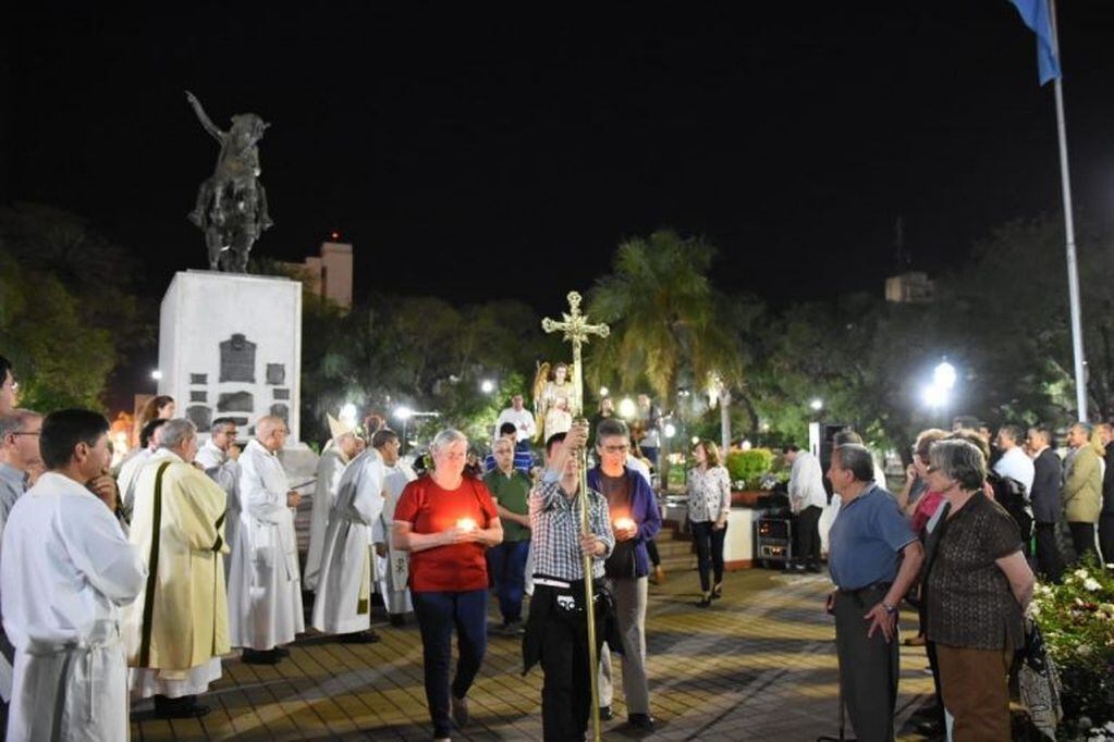 El recuerdo al Santo Patrono también se hizo presente a través de una procesión. (Prensa Municipalidad de Rafaela)