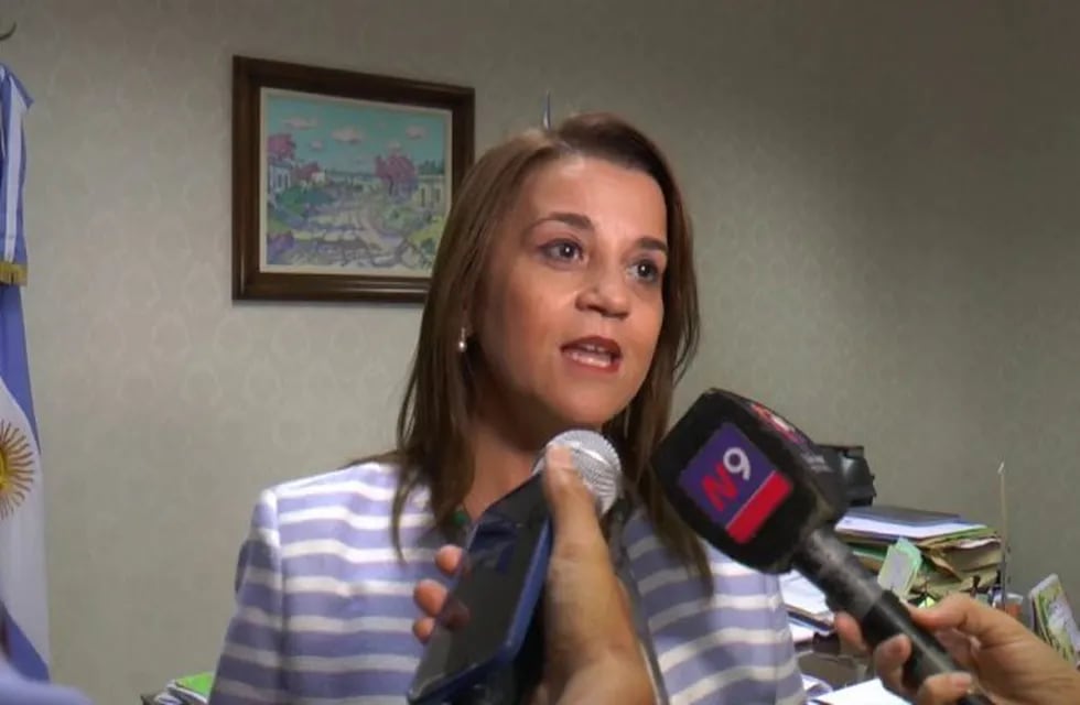 La ministra de Educación es Susana Benitez y asegura que en Corrientes no pasará por decreto.
