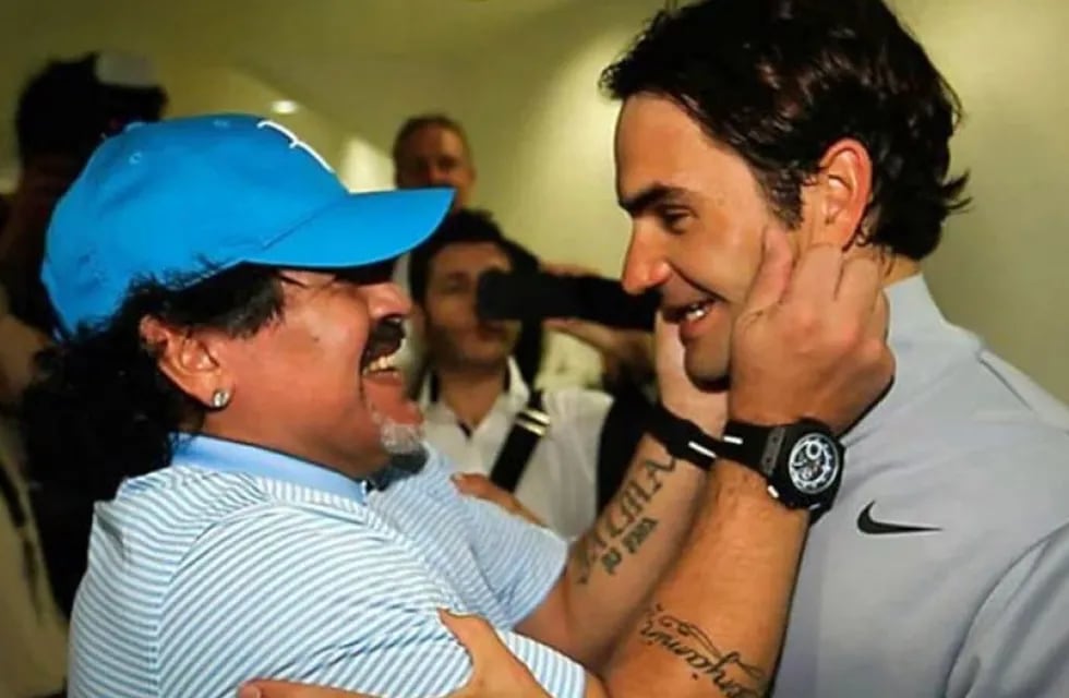 Diego Maradona admiraba a Roger Federer. Foto: Reuters