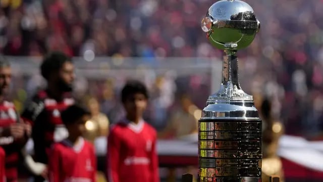 Final de la Copa Libertadores: Paranaense vs Flamengo