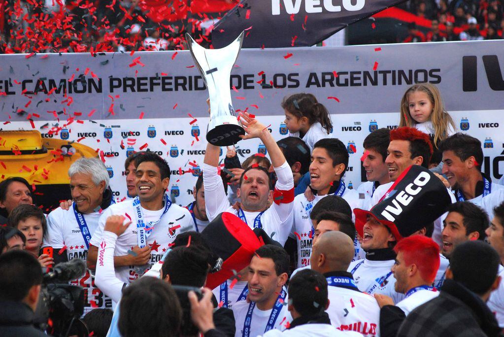 Newell´s campeón del Inicial 2013.