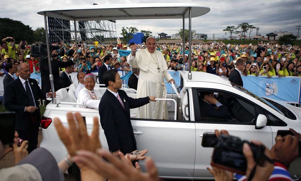 El Papa invitó a China y Vietnam a un “diálogo respetuoso”